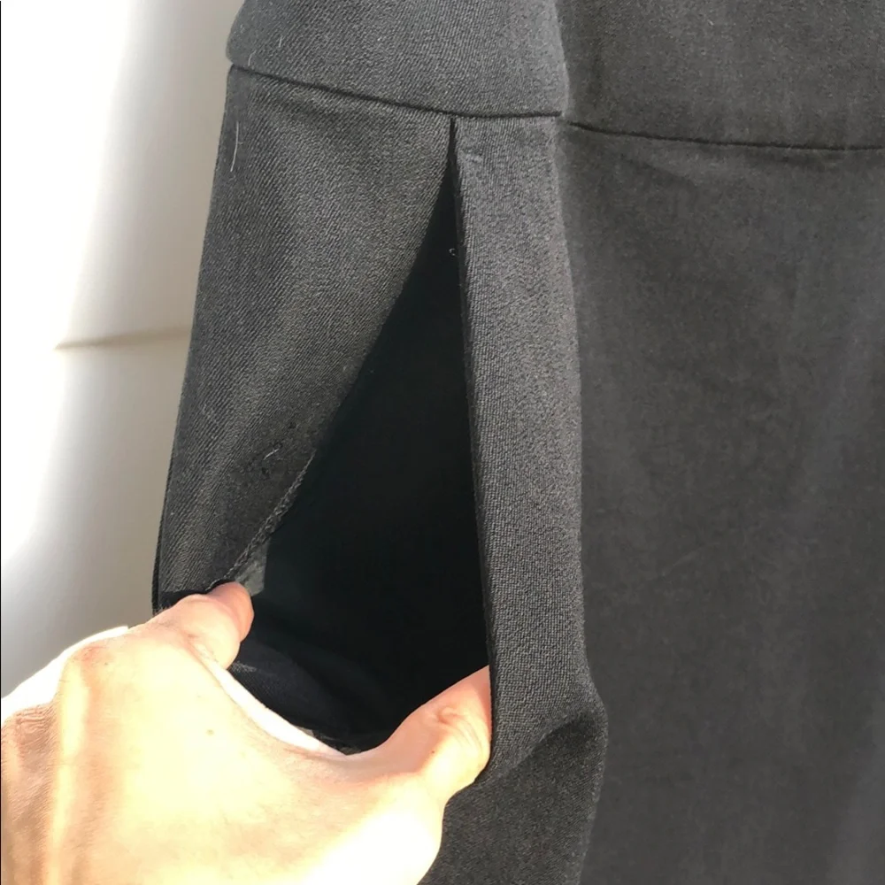 Banana Republic NWT Classic Black Women's Skirt
